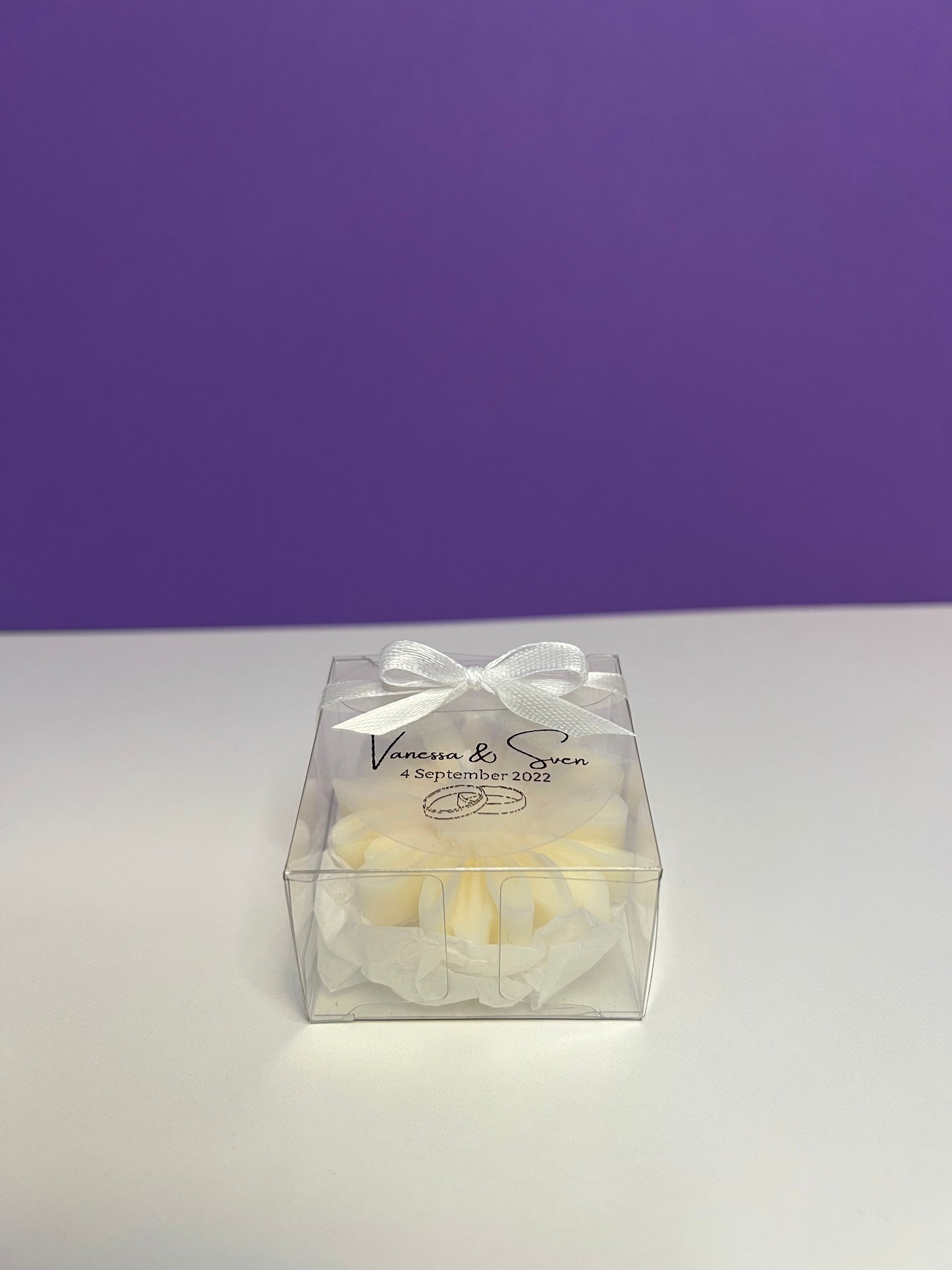 Gastgeschenk Blumenbox - Weiß
